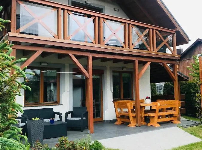 Zaciszne Zastan Villa